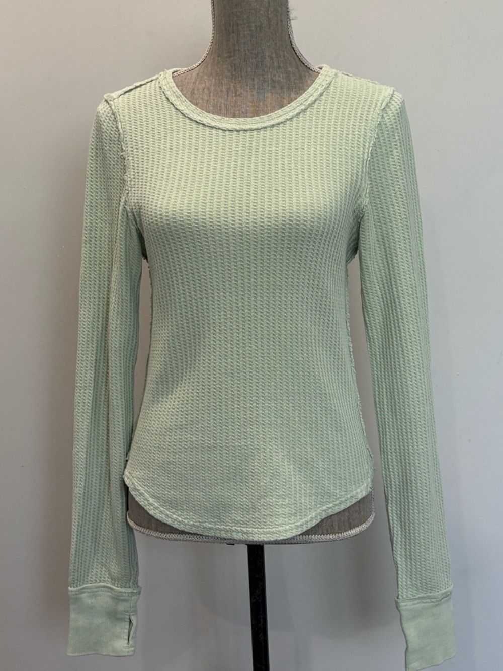 We The Free Green Thermal Thumb Hole Waffle Top Small - Picture 3 of 13